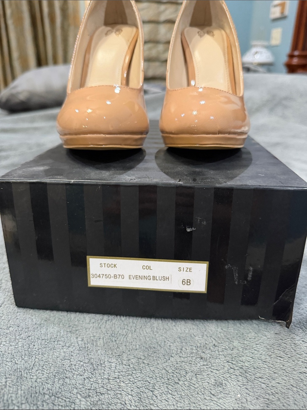 Victoria's Secret Evening Blush Patent Platform Heels - Blush Nude
